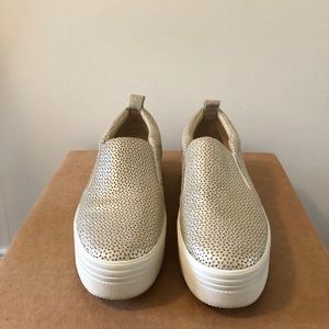 Marc Fisher LTD shoes